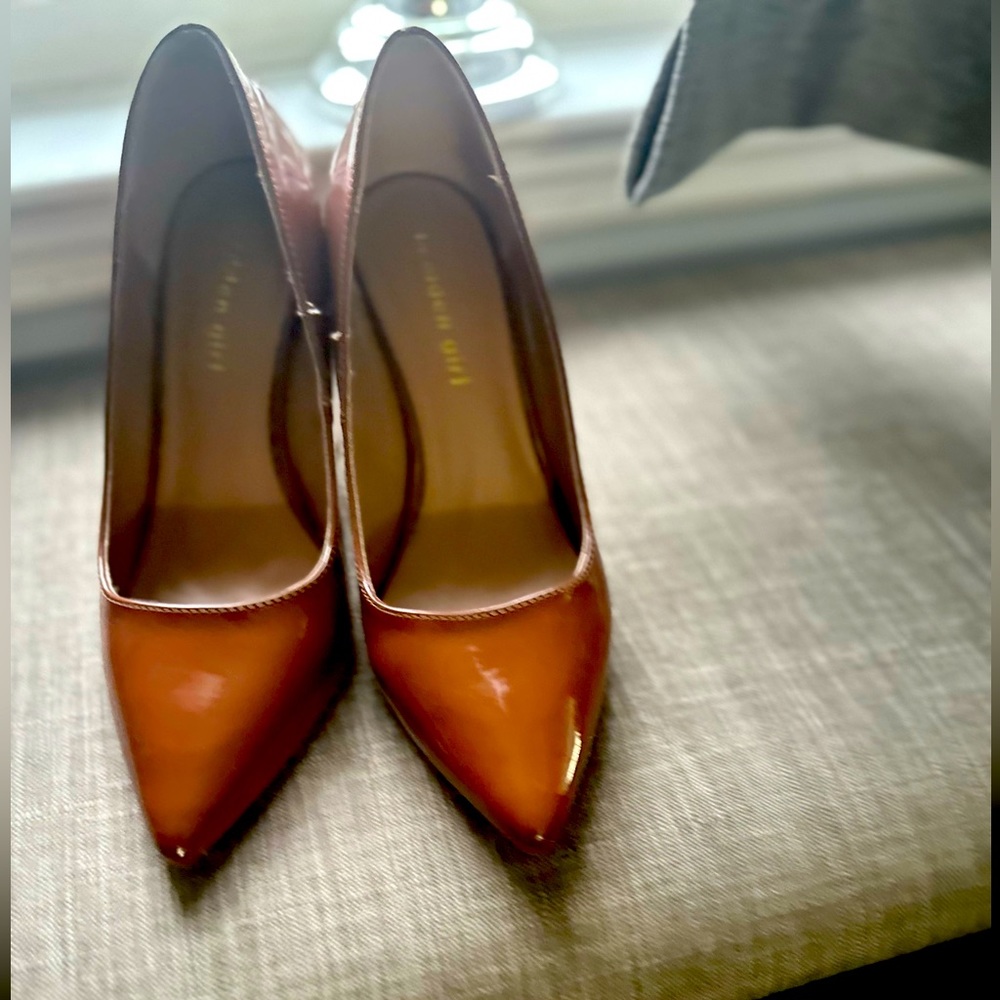 Carmel colored heels Madden Girl